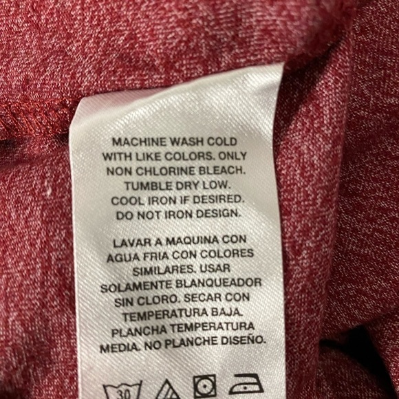 NWT Rugby Men’s V Neck Tee - Picture 6 of 6